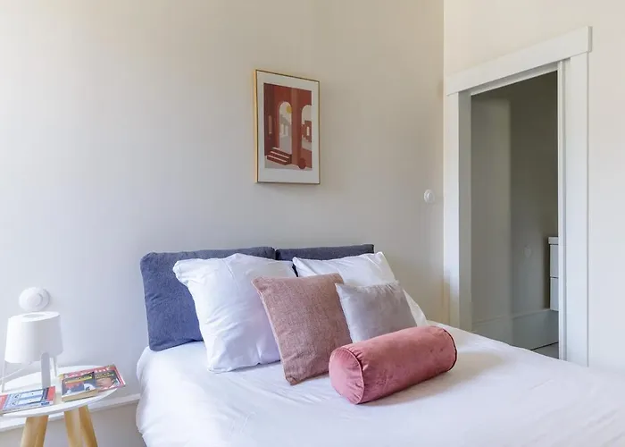 Apartment Neustadt Et Paisible Strasbourg