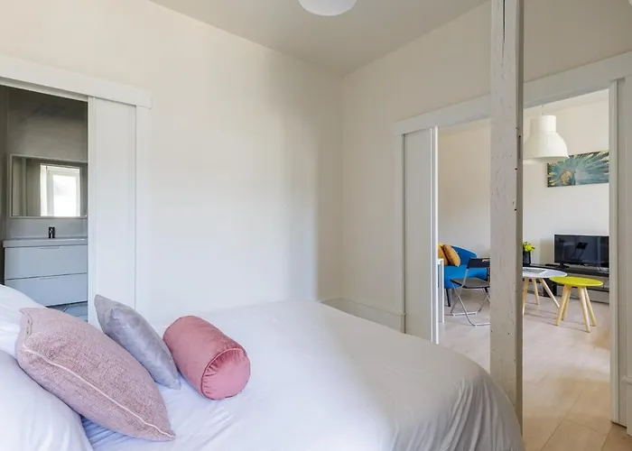 Apartment Neustadt Et Paisible Strasbourg